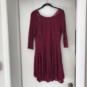 Fishbowl lace dress, lined